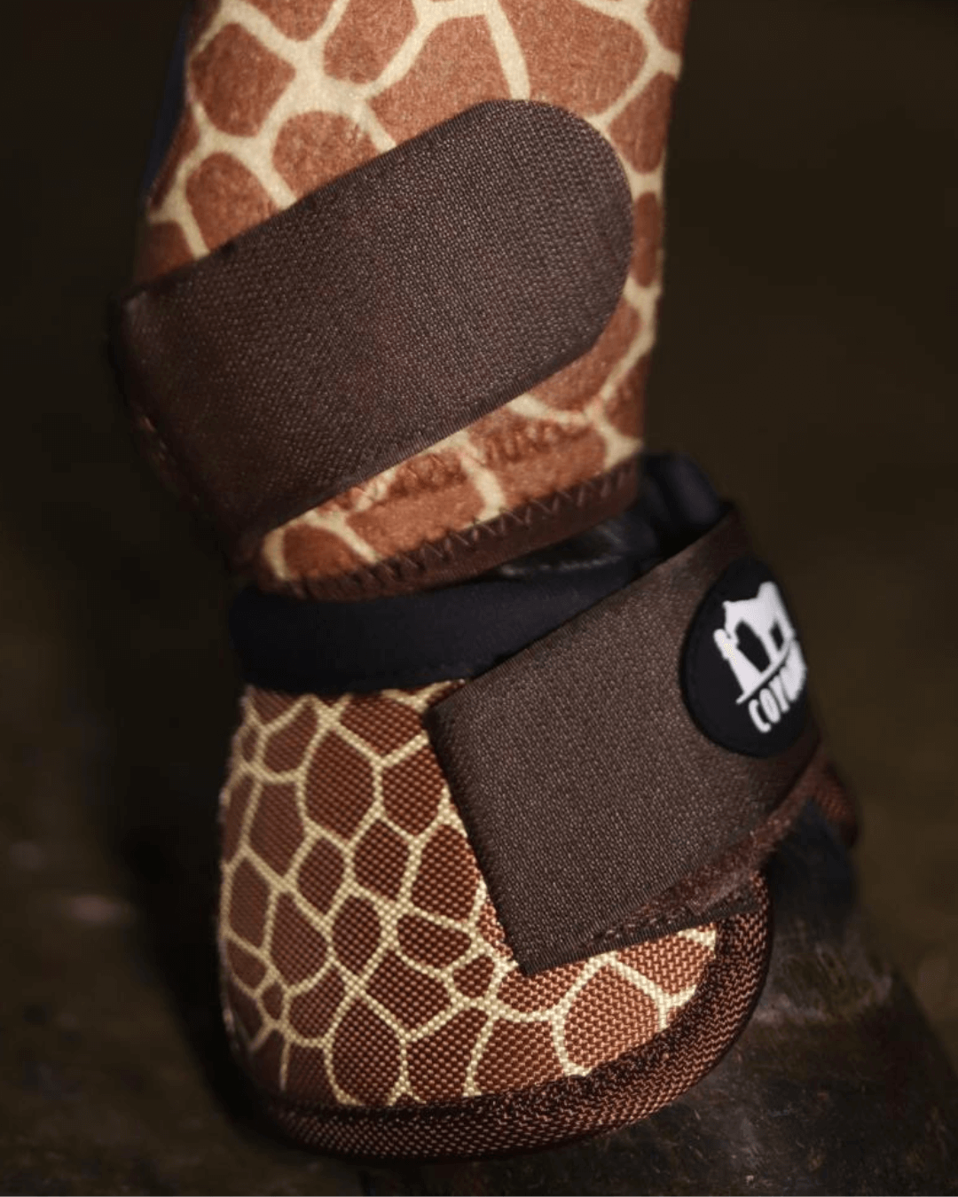 Guêtre cheval motif girafe Cloches cheval motif girafe – protection sabot | Coyonic