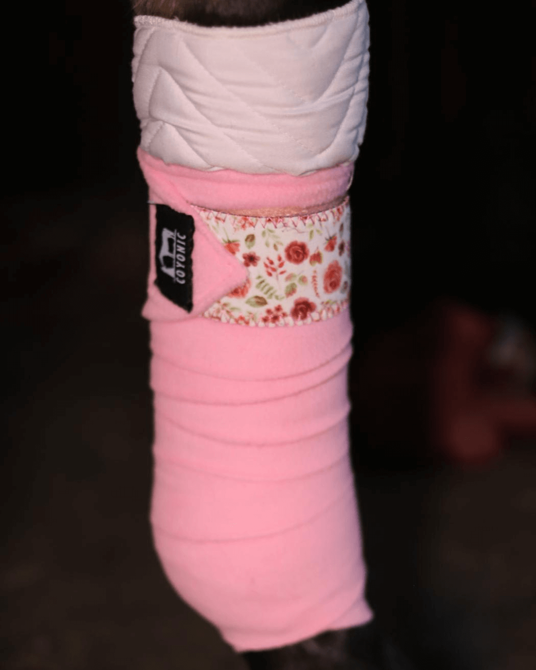 Bandes de polo rose motif fleuris